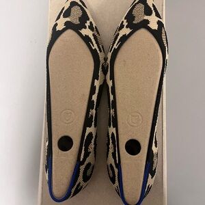 Rothy’s Desert Cat size 8 shoes. New in box, never worn.